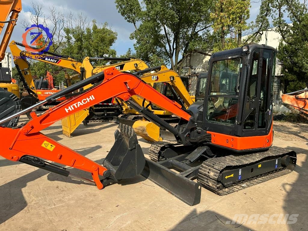 Hitachi ZX50U/used/mini sized/compact حفارات صغيرة أقل من 7 طن (حفارات صغيرة)