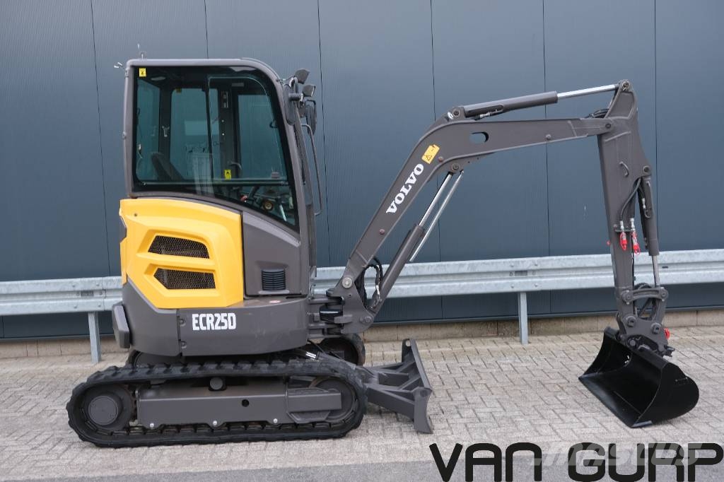 Volvo ECR 25 D | 2016 | 2763h حفارات صغيرة أقل من 7 طن (حفارات صغيرة)