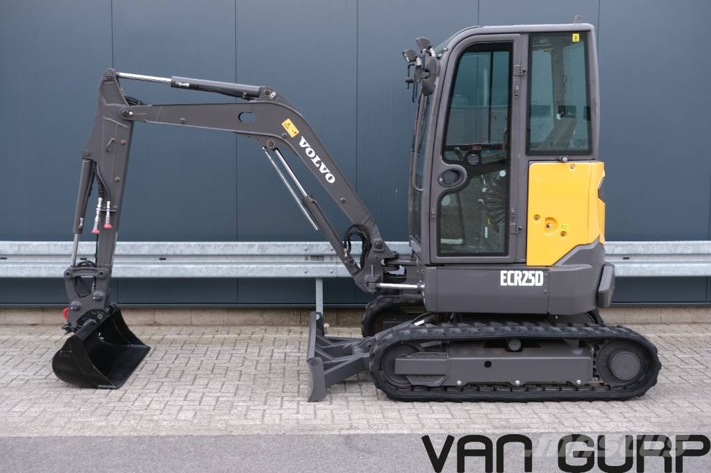Volvo ECR 25 D | 2016 | 2763h حفارات صغيرة أقل من 7 طن (حفارات صغيرة)