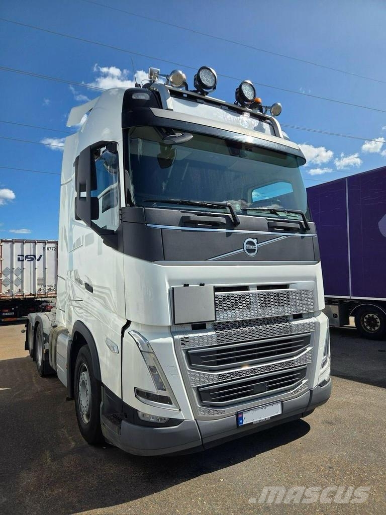 Volvo FH 500 6x2 COMING IN 2 WEEKS / GLOBE XL / RETARDER Sadulveokid