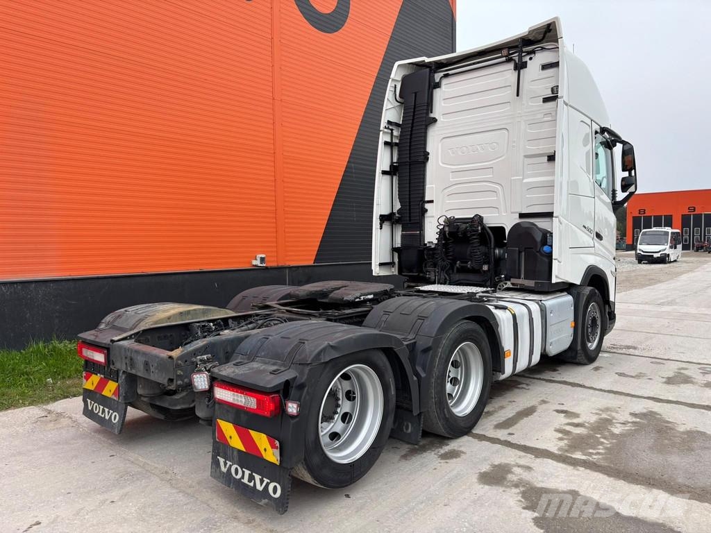 Volvo FH 500 6x2 GLOBE XL / RETARDER / DOUBLE BOGIE Vilcēji