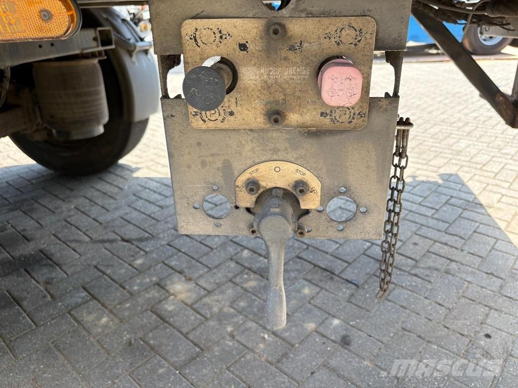 Tracon Trailers TO 2 + 2 X BPW AXLE + 2.72 height + STEER Semi remorque fourgon