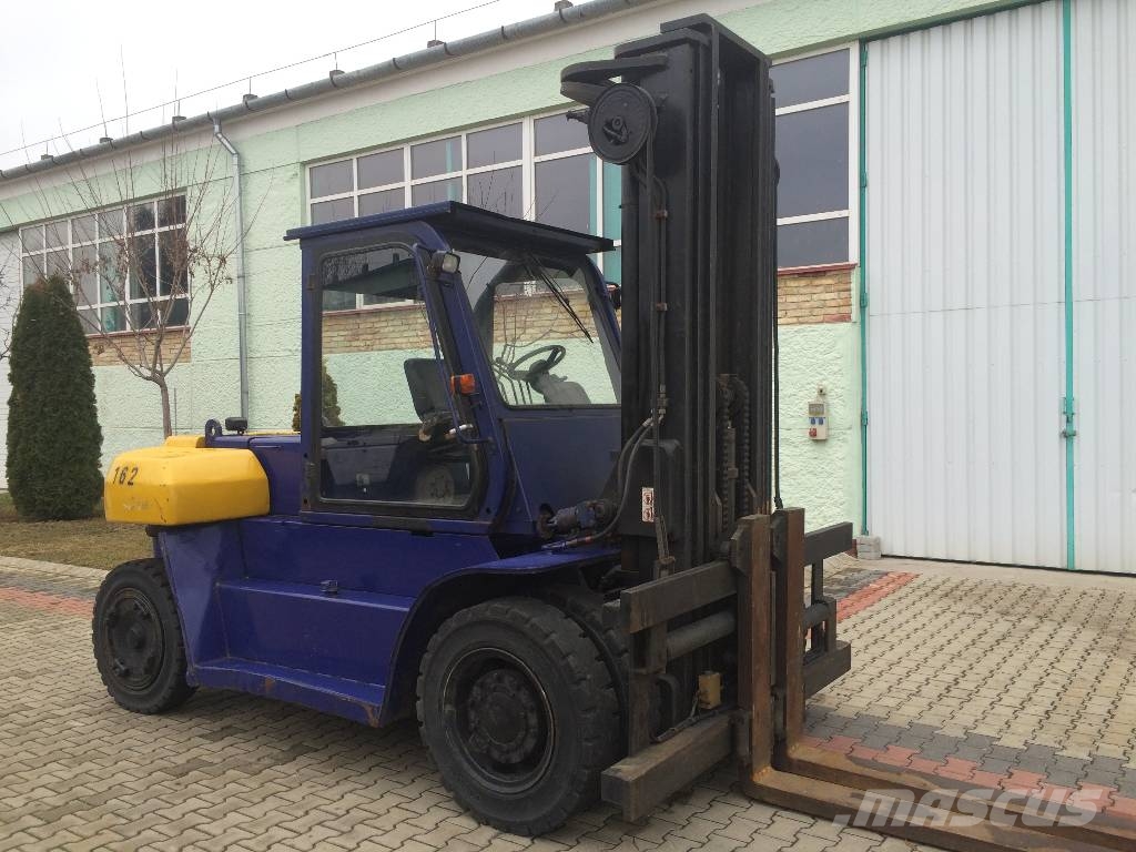 Komatsu FD100-6 LEO V-3711 IO Camiones diesel