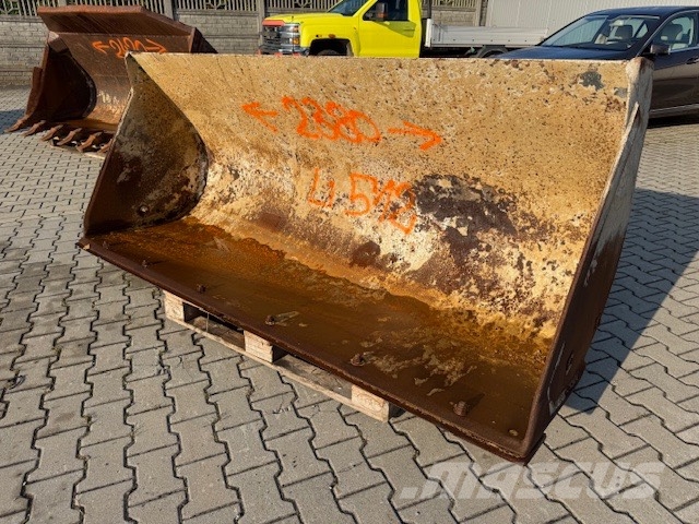 Liebherr L 512 USED BUCKET + QUICK COUPLER Łyżki do ładowarek