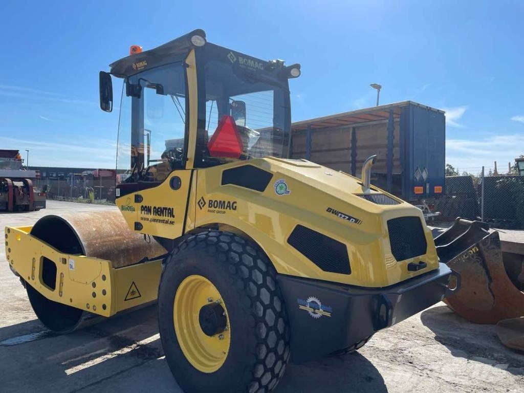 Bomag BW177D-5 Uthyres/For Rental Rolos compactadores monocilíndricos