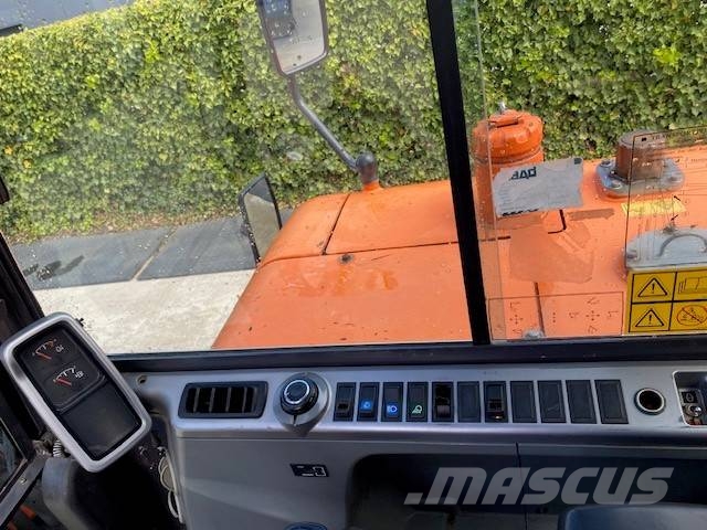 Doosan DX 55 W Wielgraafmachines