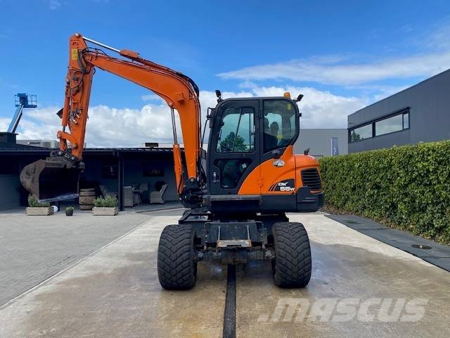 Doosan DX 55 W Wielgraafmachines