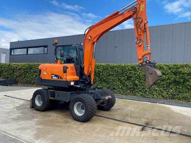 Doosan DX 55 W Wielgraafmachines