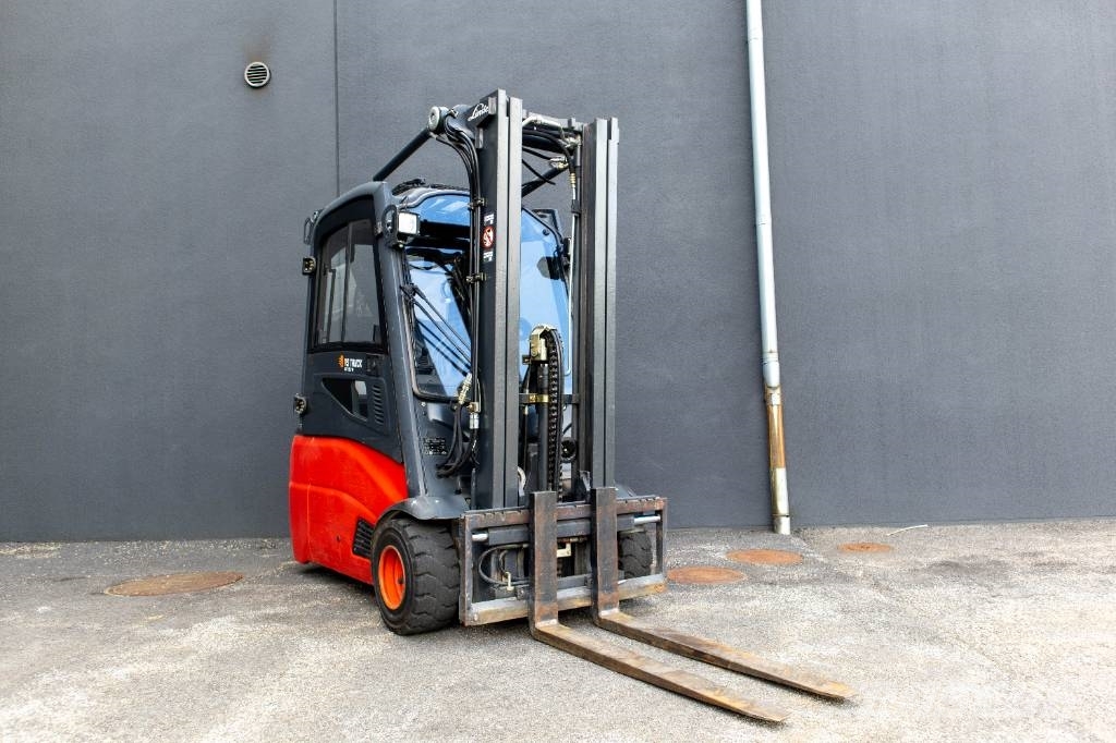 Linde E20L-01,Kompakt motviktstruck m batteri från 2019 Elektrikli forkliftler