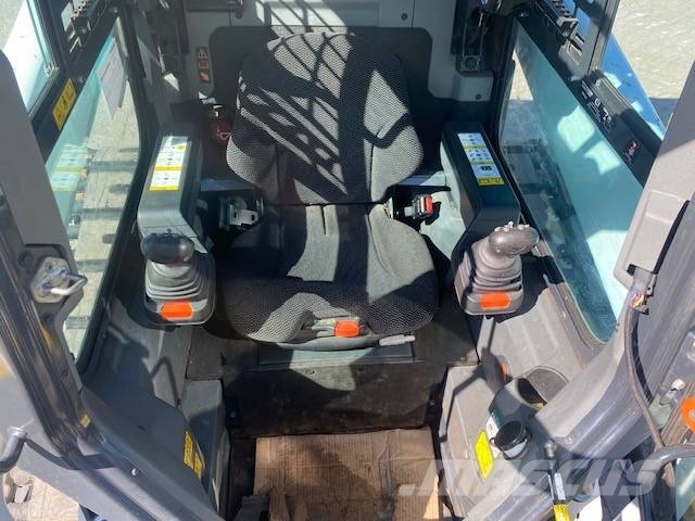 Bobcat T 76 MIETE / RENTAL (12005887) لوادر انزلاقية التوجيه