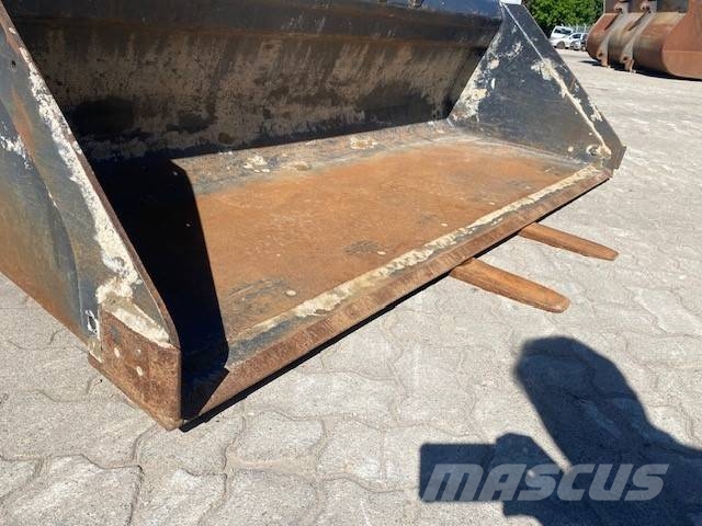 Bobcat T 76 MIETE / RENTAL (12005887) لوادر انزلاقية التوجيه