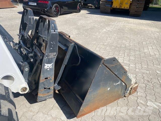 Bobcat T 76 MIETE / RENTAL (12005887) لوادر انزلاقية التوجيه