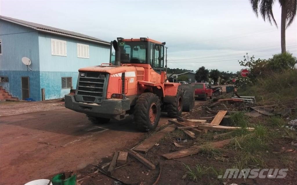 Doosan DL 200 Kolesové nakladače