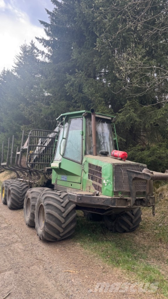 John Deere 810 D Eco III Форвардери