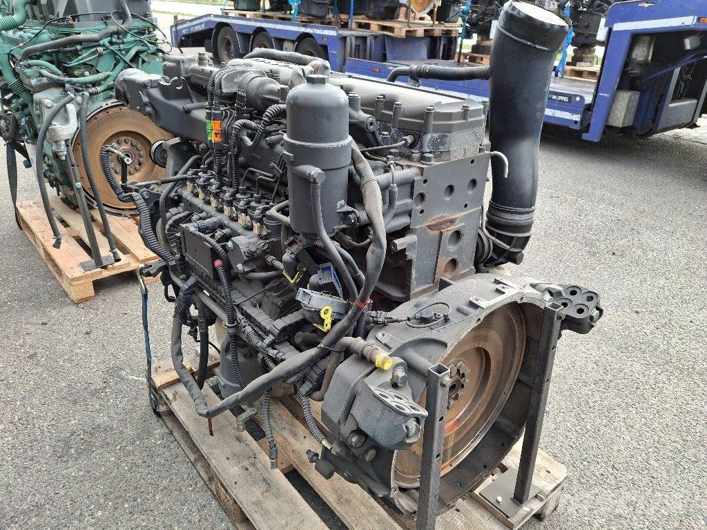 Paccar PR228S2 (310HP) 发动机
