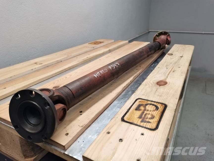 Merlo P 34.7 {cardan shaft } 차축