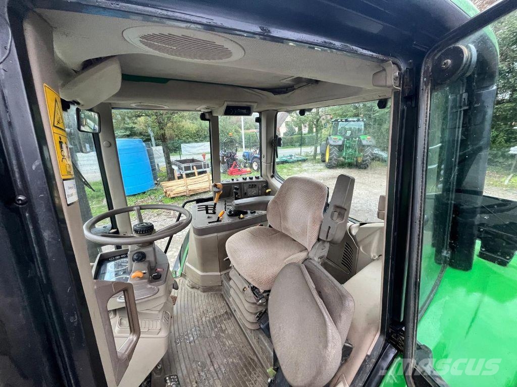 John Deere 6115M 拖拉机/农用车