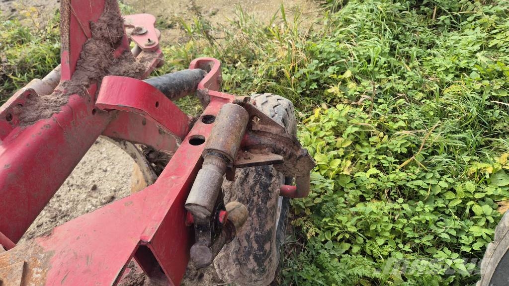 Agrolux MRT 4975 Wentelploegen