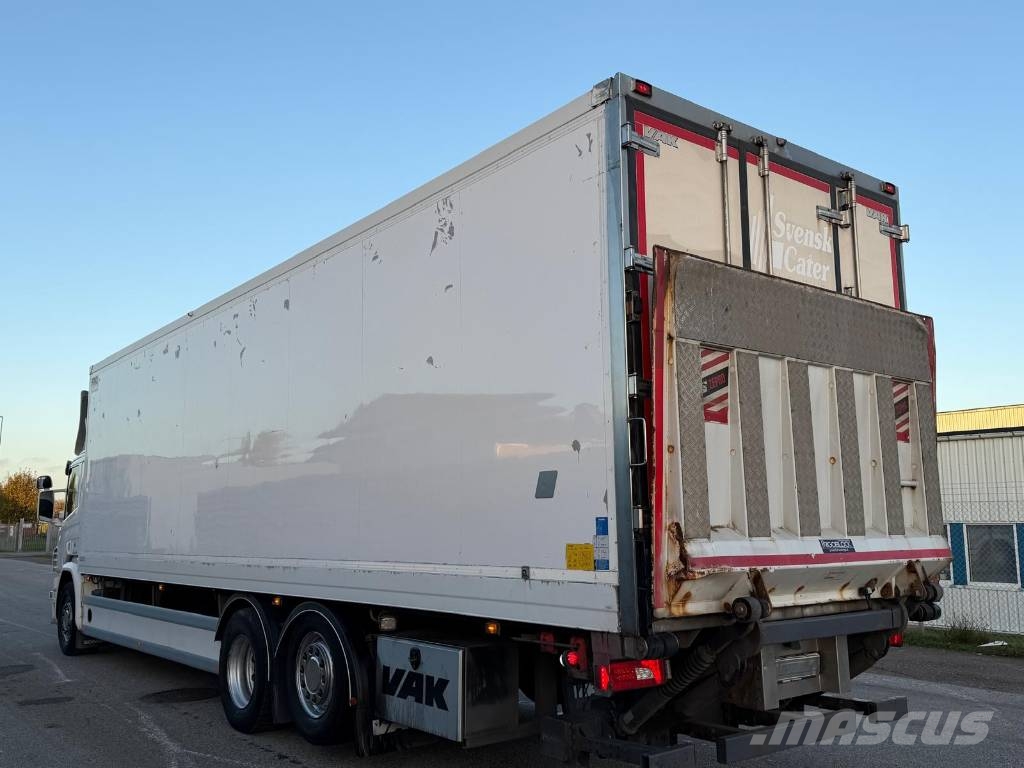 Scania P320LB6X2*4MNB Seria nr 4683 Camion frigorifique