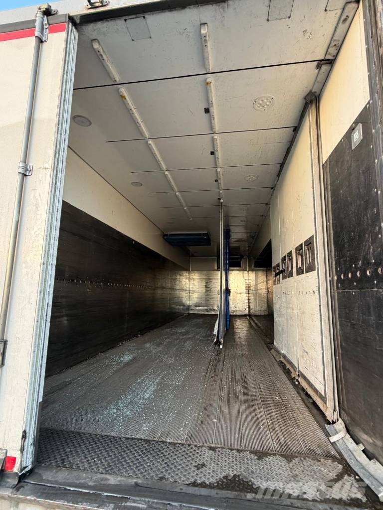 Scania P320LB6X2*4MNB Seria nr 4683 Camion frigorifique
