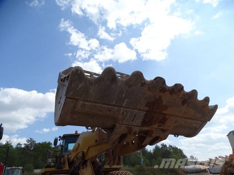 CAT 988 K Pyöräkuormaajat