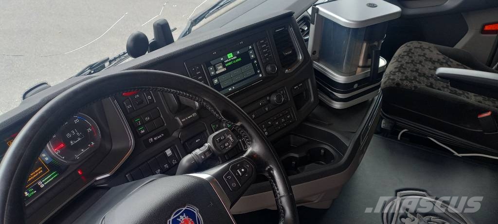 Scania R500 6x2 Trekkers