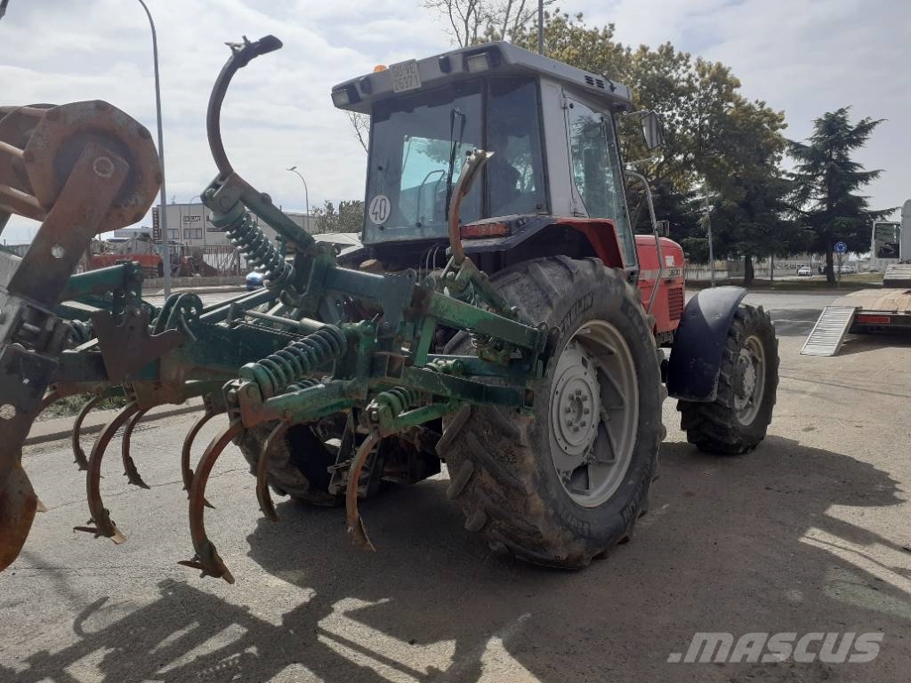 Massey Ferguson 3630 トラクター
