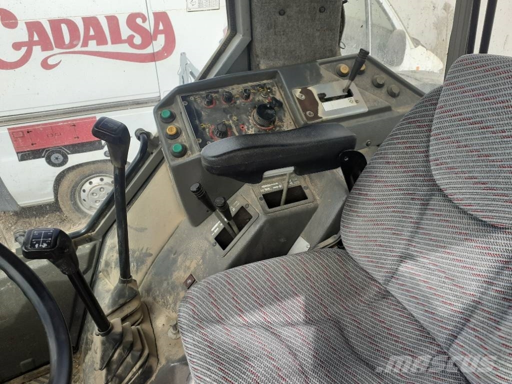 Massey Ferguson 3630 トラクター