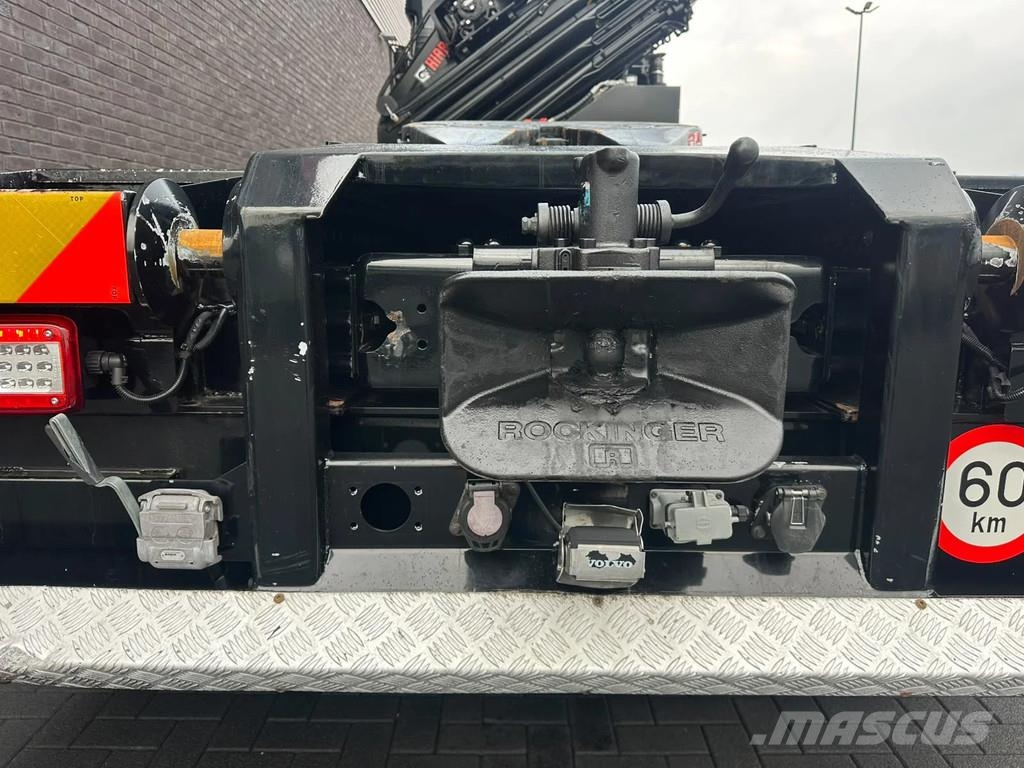 Volvo FH 500 8X4 TREKKER-BAKWAGEN +HIAB 408-8+LIER KRAAN Kranen voor alle terreinen