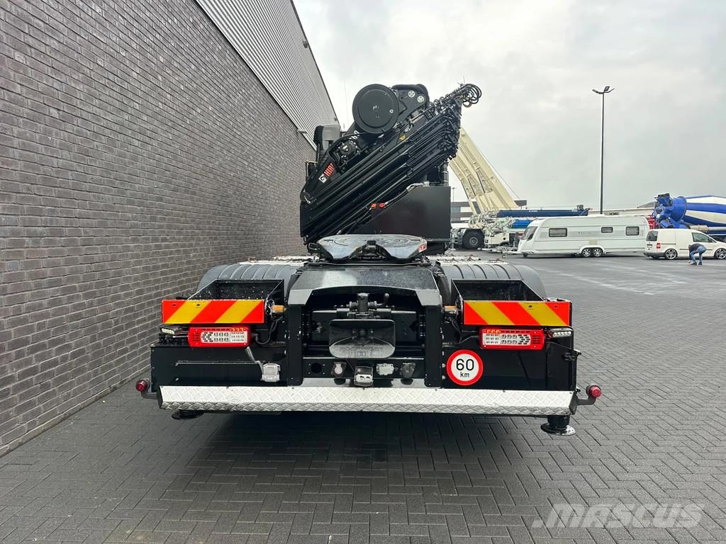 Volvo FH 500 8X4 TREKKER-BAKWAGEN +HIAB 408-8+LIER KRAAN Kranen voor alle terreinen