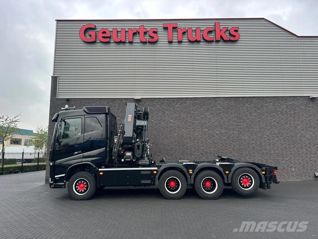 Volvo FH 500 8X4 TREKKER-BAKWAGEN +HIAB 408-8+LIER KRAAN Kranen voor alle terreinen