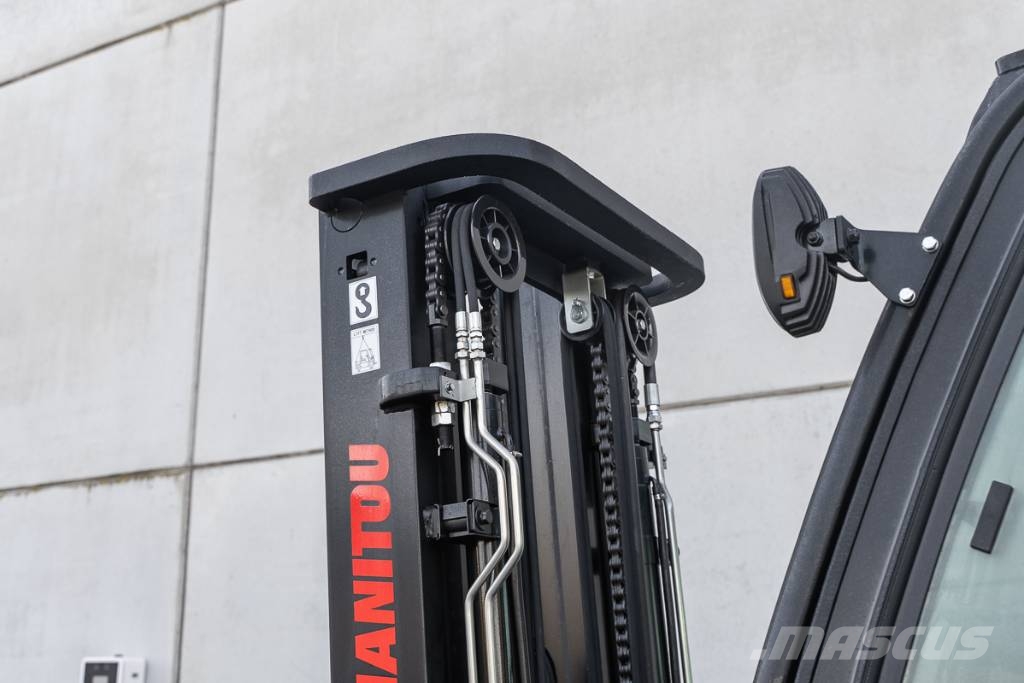 Manitou MI 30 D Dīzeļa autoiekrāvēji