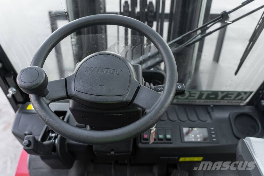 Manitou MI 30 D Dīzeļa autoiekrāvēji