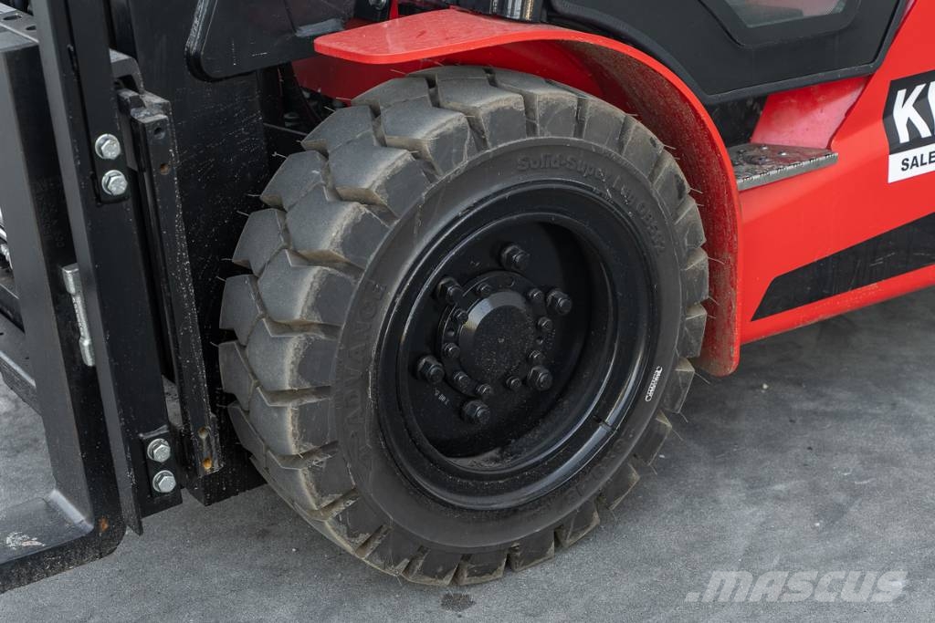 Manitou MI 30 D Dīzeļa autoiekrāvēji