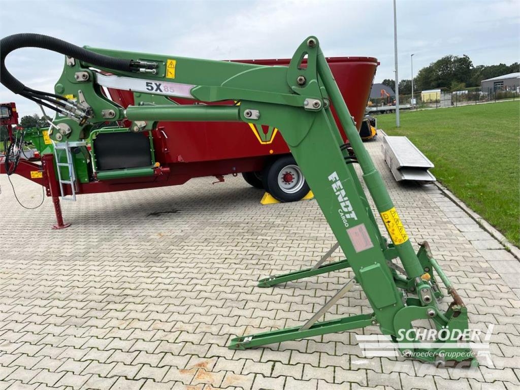 Fendt CARGO 5 X/85 DW Lisävarusteet ja komponentit