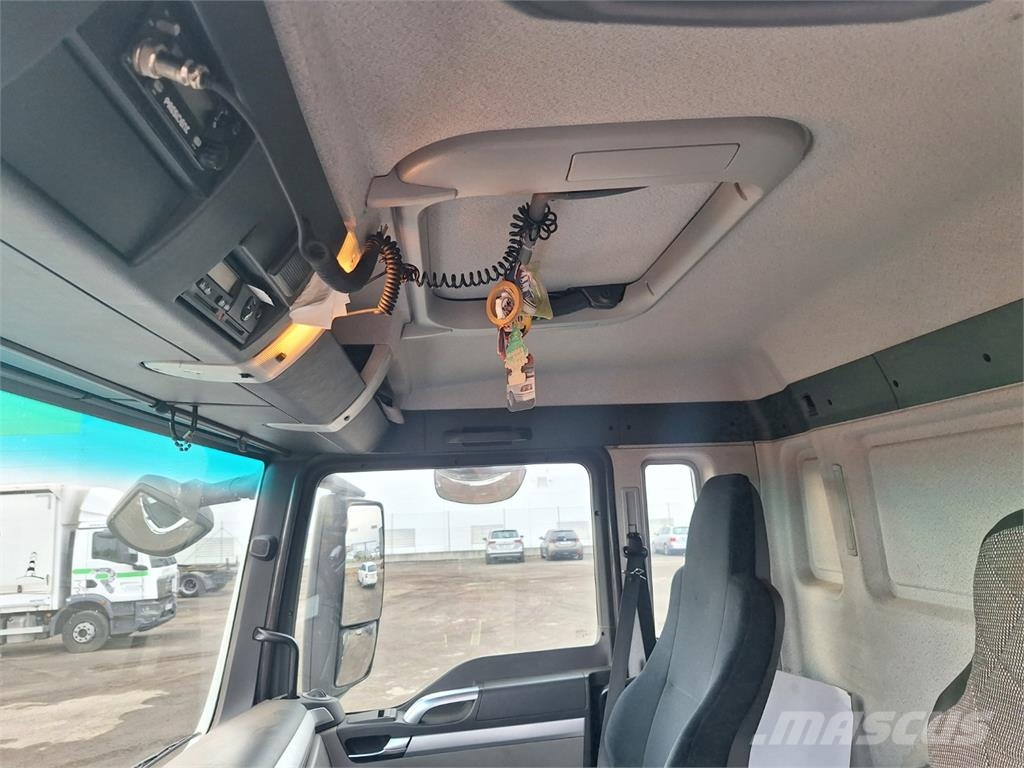 MAN TGS 26.440 6X6H BL + HR KESLA 2014ZT Camion benne