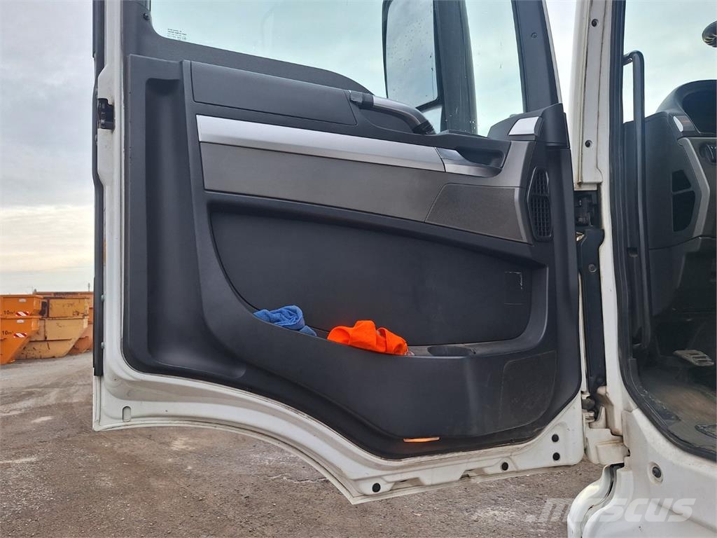 MAN TGS 26.440 6X6H BL + HR KESLA 2014ZT Camion benne