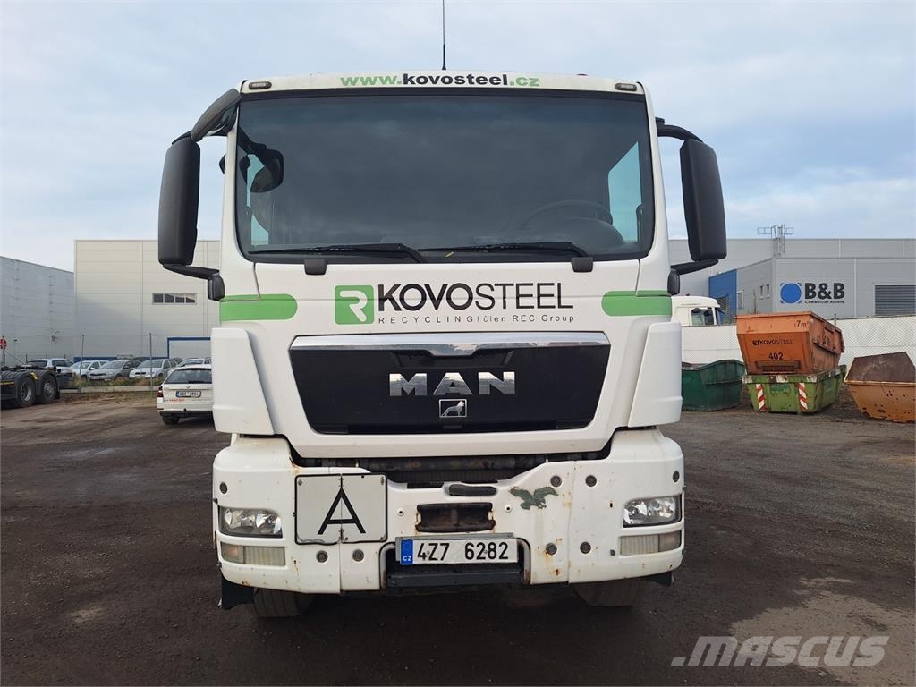 MAN TGS 26.440 6X6H BL + HR KESLA 2014ZT Camion benne