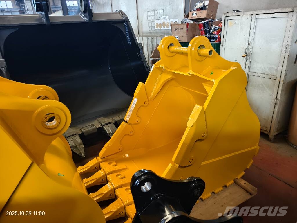 Komatsu PC 200 Ekskavaatorikopad ja lisaseadmed