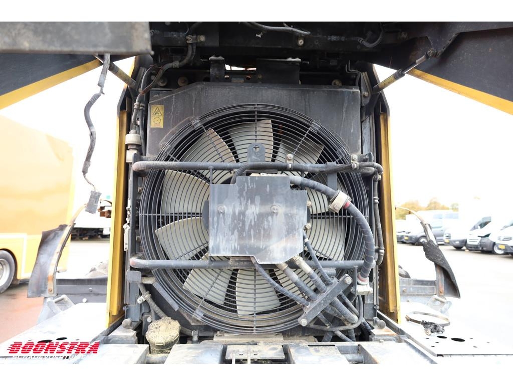Komatsu WA270-8 WA270-8EQ Wiellader EQ Wiellader BY2025 لوادر بعجل