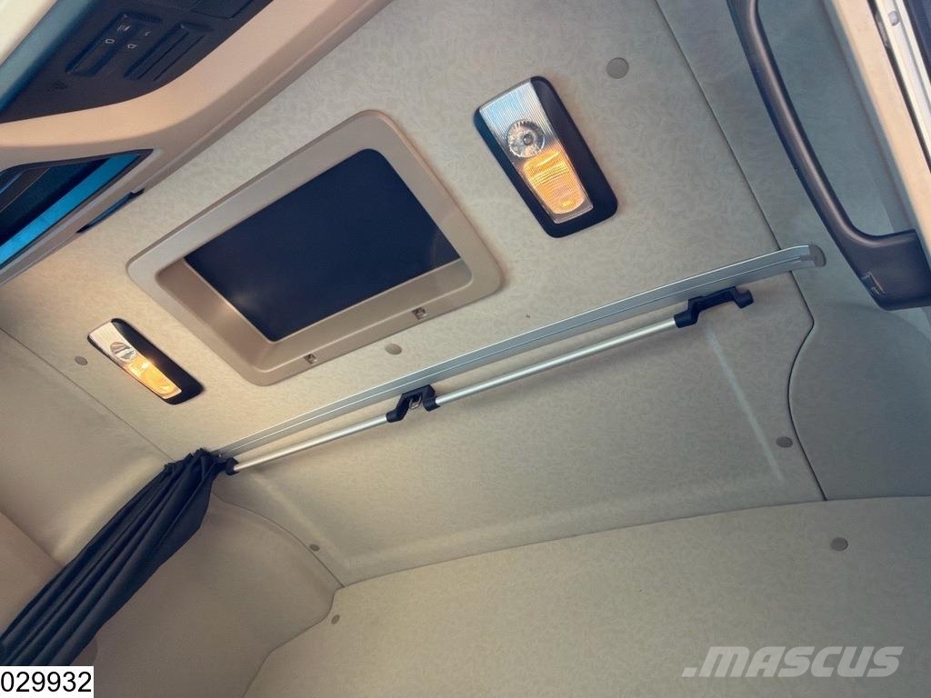 Mercedes-Benz Actros 1845 EURO 6d Vetopöytäautot