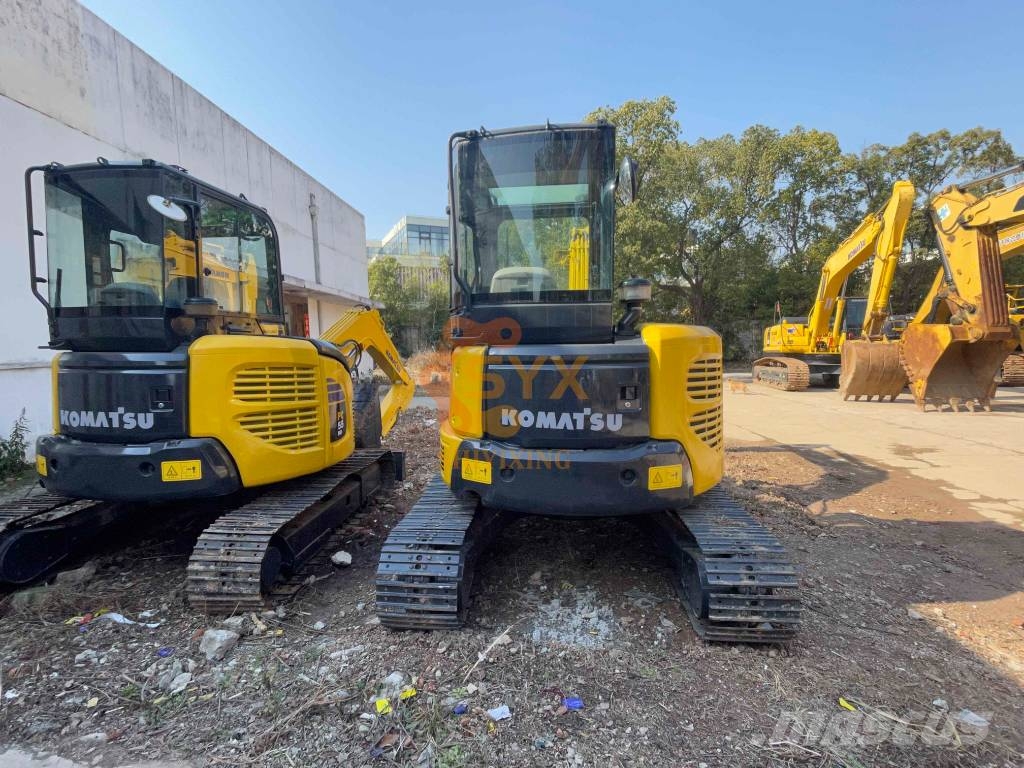 Komatsu PC 55 MR حفارات بعجل