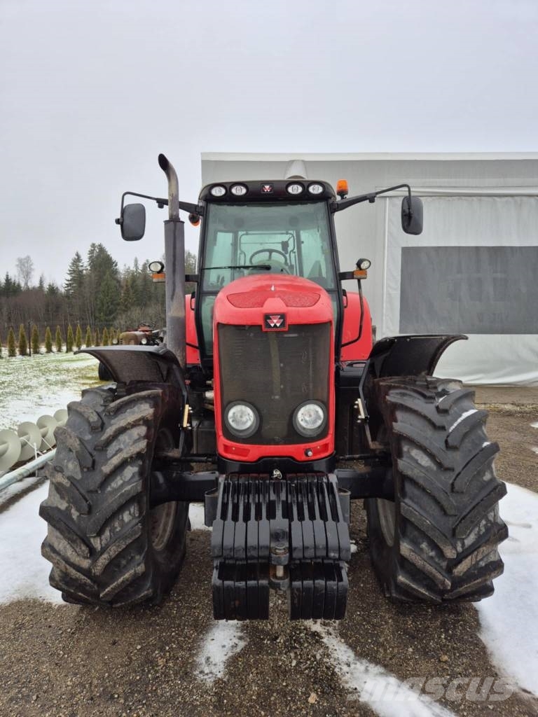 Massey Ferguson 6490 Трактори