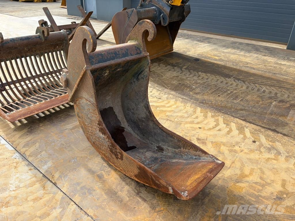 CAT M314F حفارات بعجل
