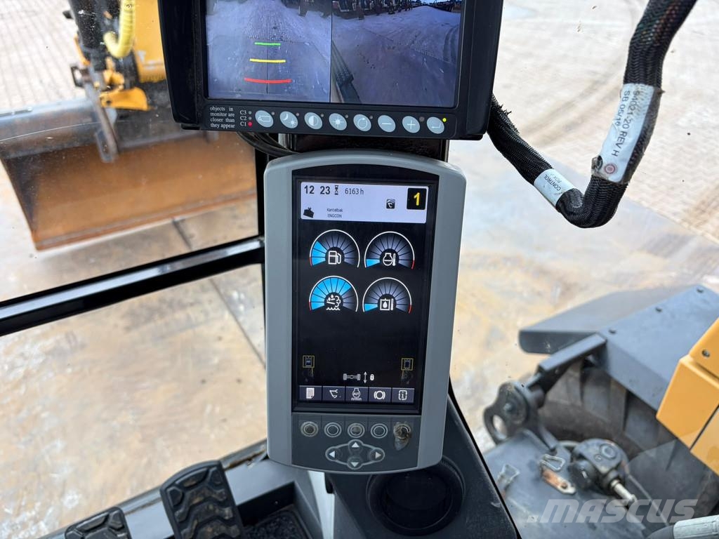 CAT M314F Escavatori gommati