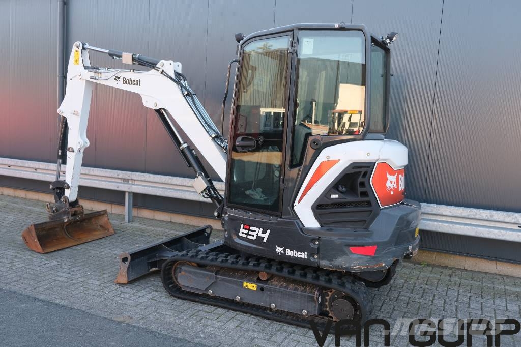 Bobcat E34 | 2023 | 379h Mini kotrók < 7t