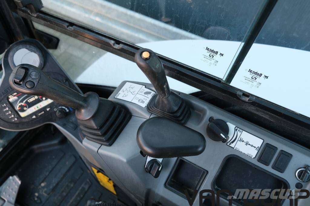 Bobcat E34 | 2023 | 379h Mini kotrók < 7t