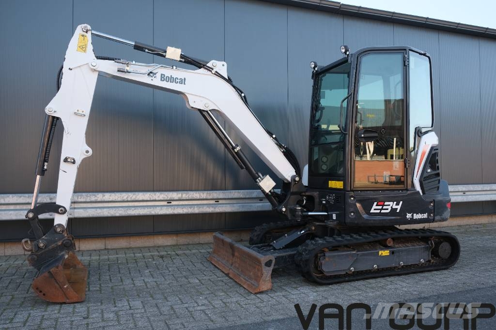 Bobcat E34 | 2023 | 379h Mini kotrók < 7t