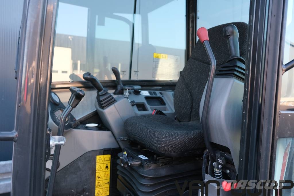 Bobcat E34 | 2023 | 379h Mini kotrók < 7t
