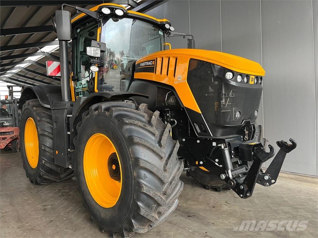 JCB Fastrac 8330 ICON Stage V Traktorid